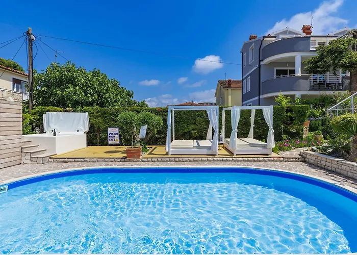 Nika-1 By Interhome * 우마그